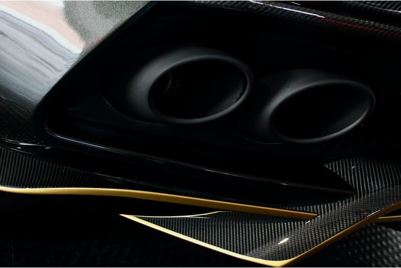 Aston Martin Dbs 770 Ultimate The Supercar Rooms (60)