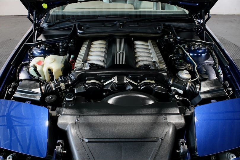 Bmw 850i The Supercar Rooms (30)