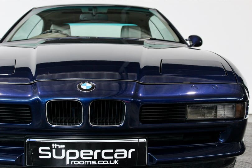 Bmw 850i The Supercar Rooms (36)