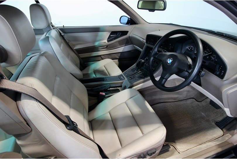 Bmw 850i The Supercar Rooms (9)