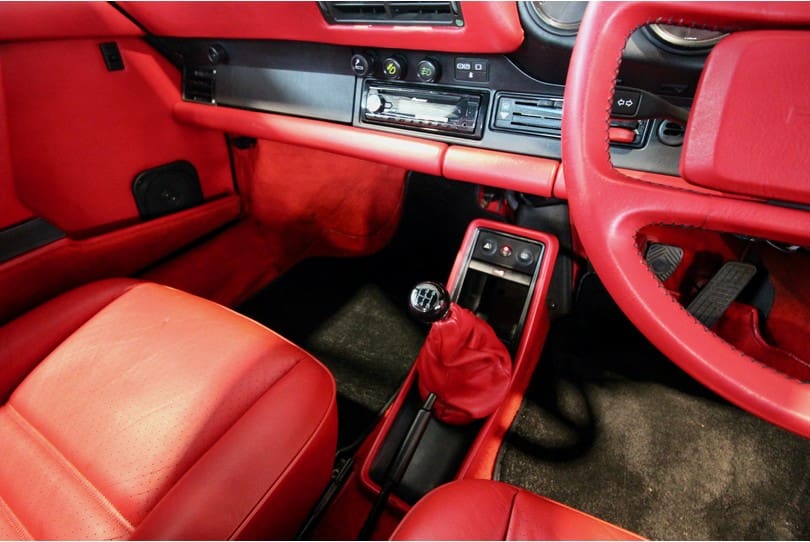 Porsche 911 The Supercar Rooms (14)