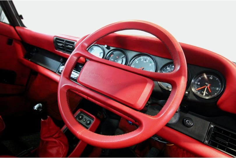 Porsche 911 The Supercar Rooms (18)