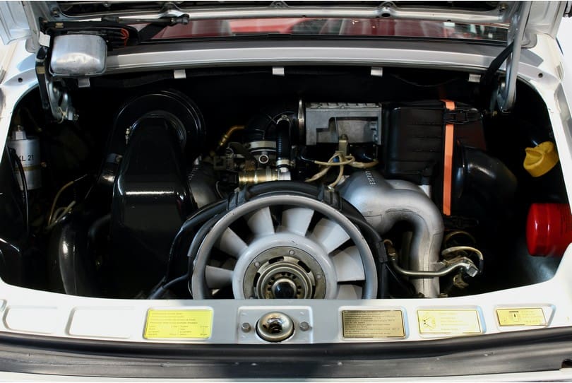 Porsche 911 The Supercar Rooms (26)