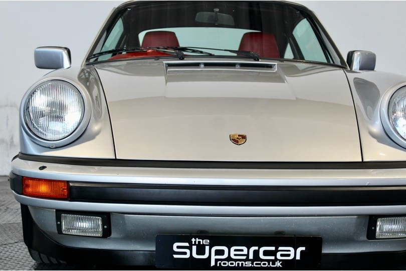 Porsche 911 The Supercar Rooms (31)