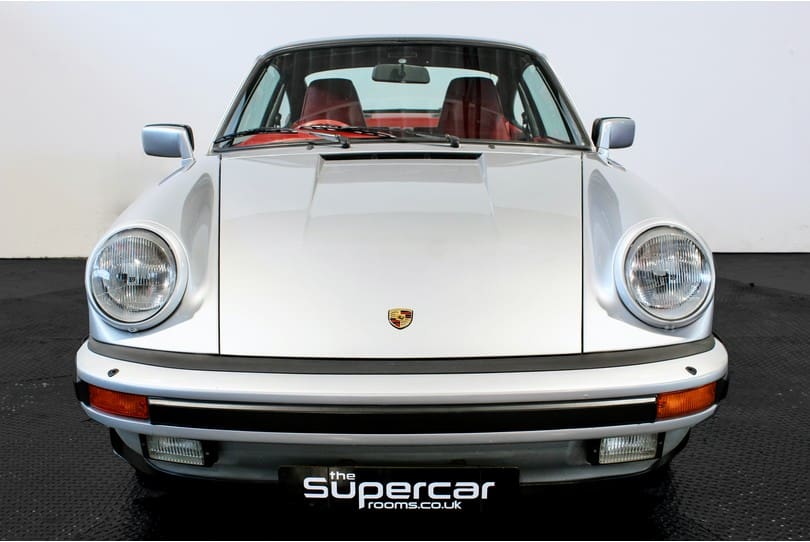 Porsche 911 The Supercar Rooms (41)