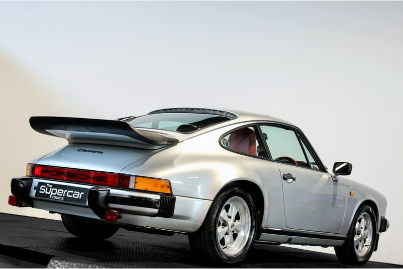 Porsche 911 The Supercar Rooms (44)