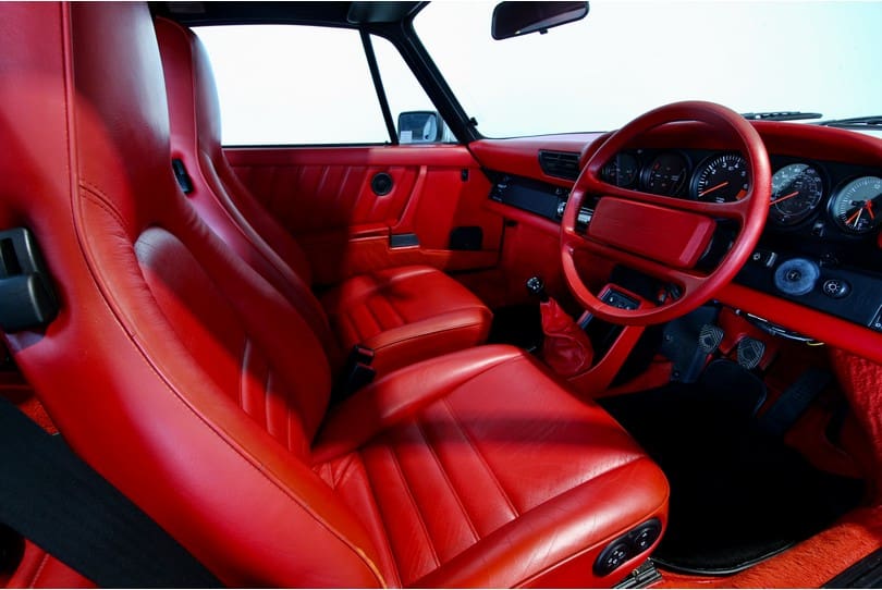 Porsche 911 The Supercar Rooms (9)