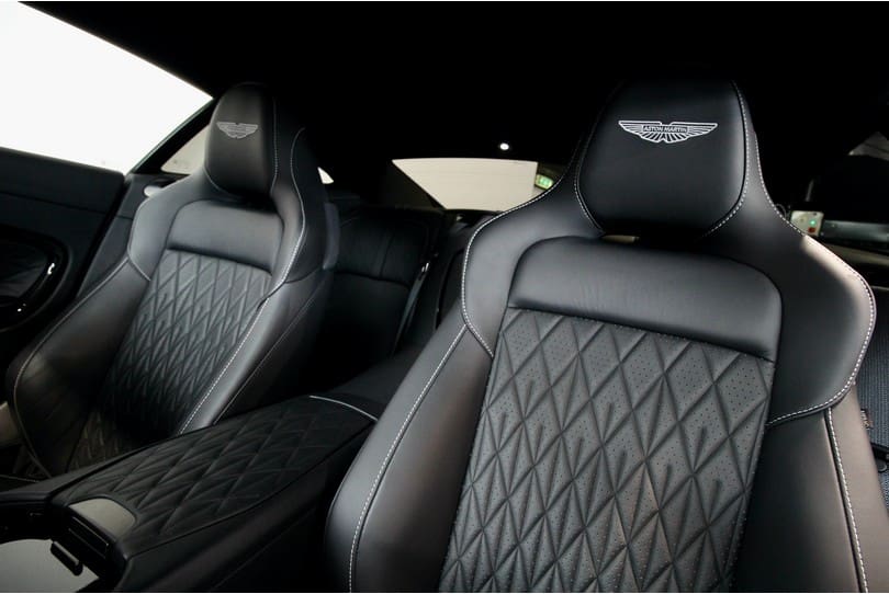 Aston Martin Db12 The Supercar Rooms (36)