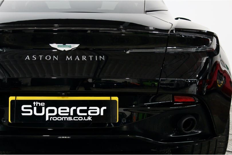 Aston Martin Db12 The Supercar Rooms (49)