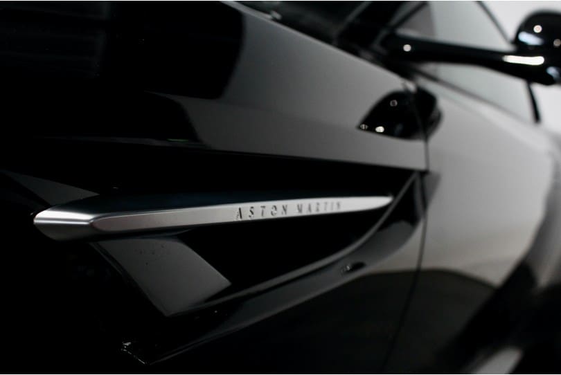 Aston Martin Db12 The Supercar Rooms (50)