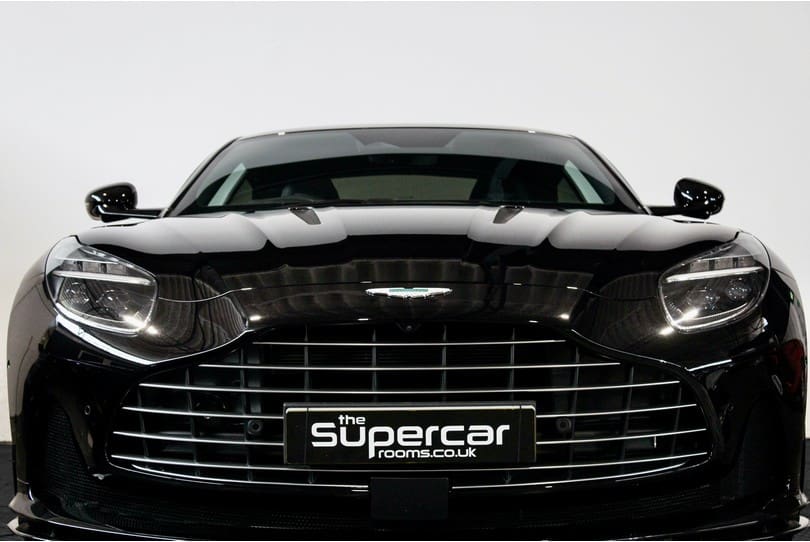 Aston Martin Db12 The Supercar Rooms (56)