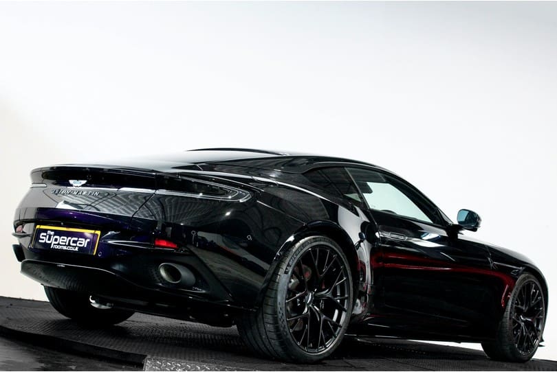 Aston Martin Db12 The Supercar Rooms (57)