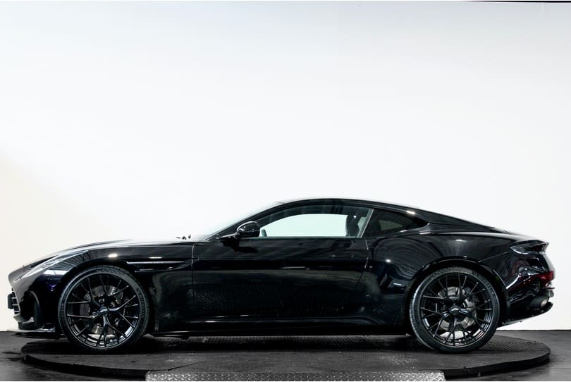 Aston Martin Db12 The Supercar Rooms (6)