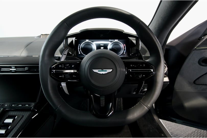 Aston Martin Vantage The Supercar Rooms (13)