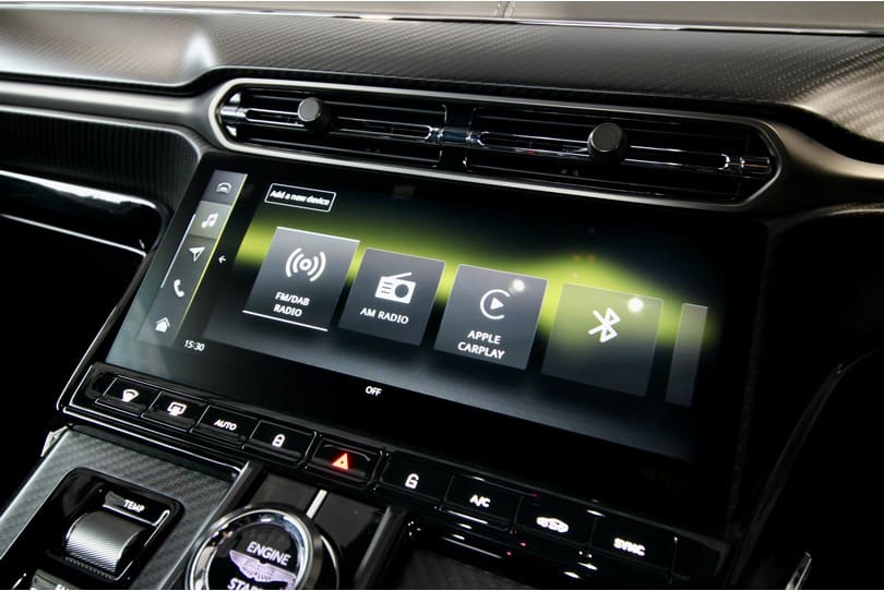 Aston Martin Vantage The Supercar Rooms (16)