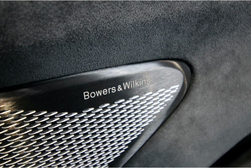 Aston Martin Vantage The Supercar Rooms (23)