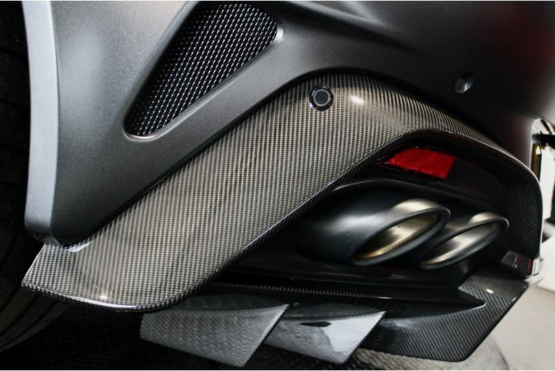 Aston Martin Vantage The Supercar Rooms (50)