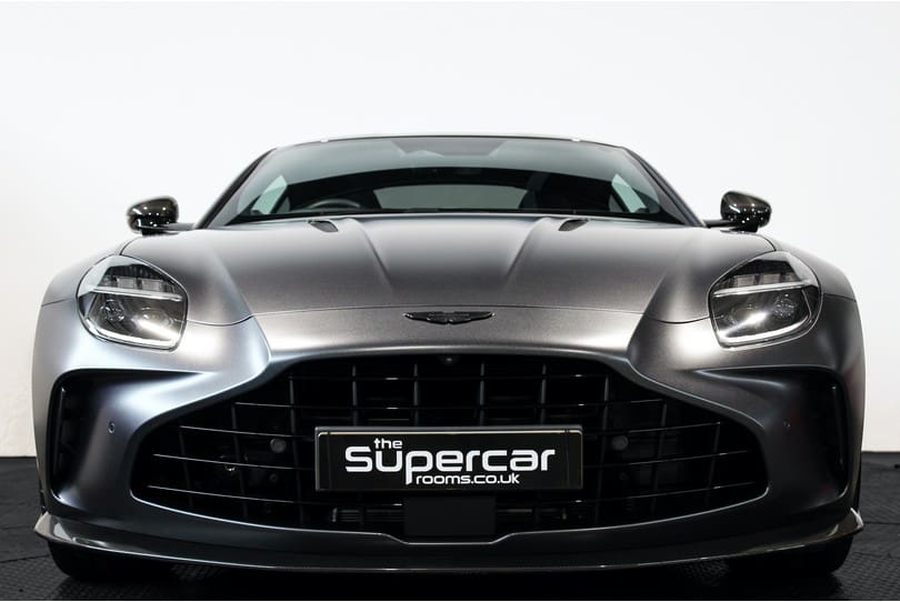 Aston Martin Vantage The Supercar Rooms (53)