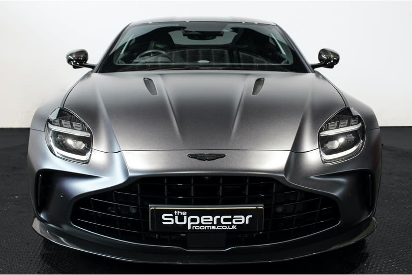 Aston Martin Vantage The Supercar Rooms (54)