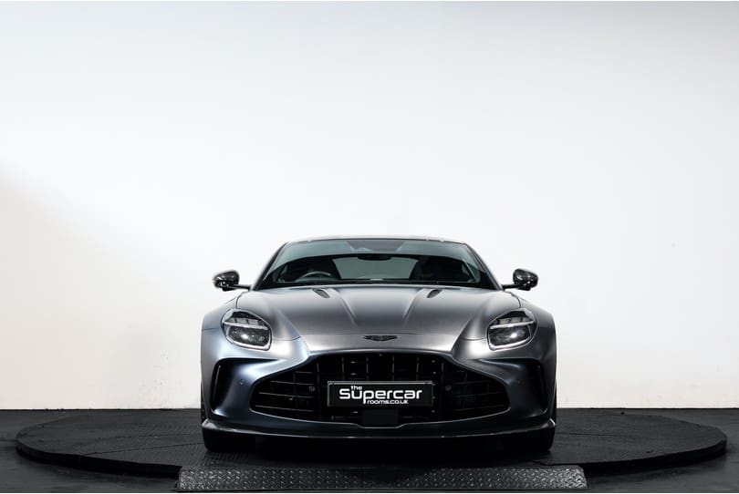 Aston Martin Vantage The Supercar Rooms (8)