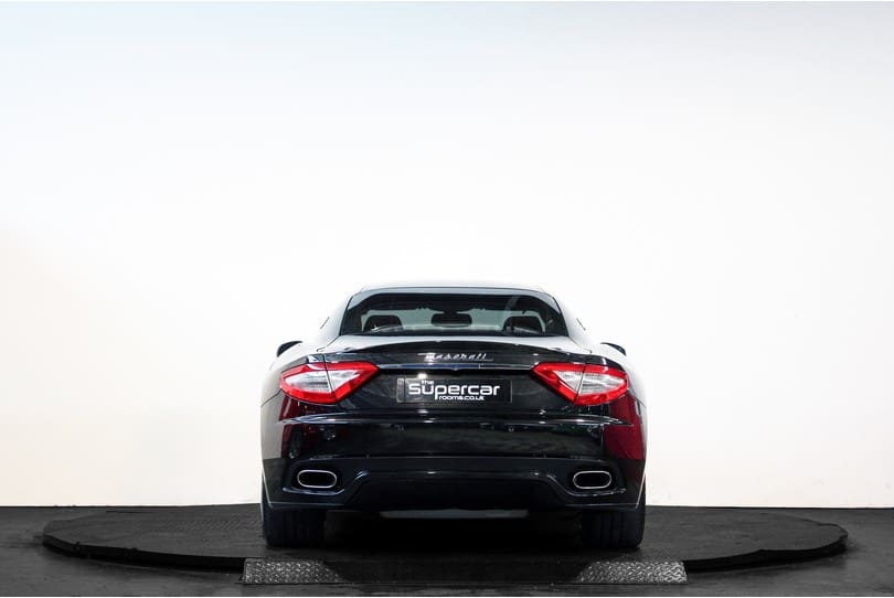 Maserati Granturismo S The Supercar Rooms (4)