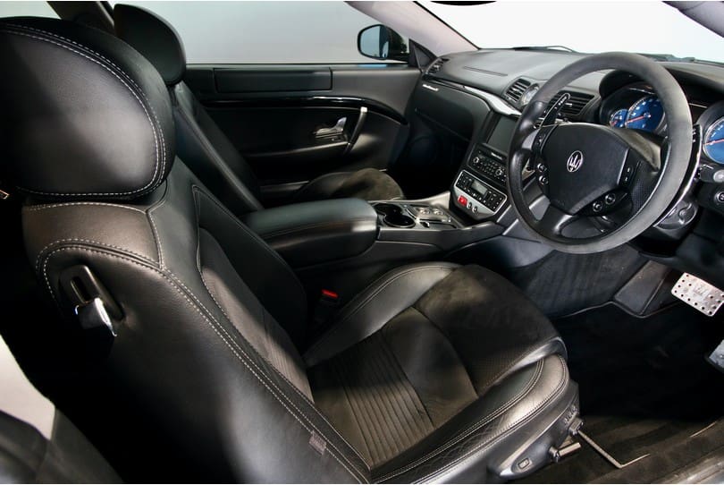 Maserati Granturismo S The Supercar Rooms (9)