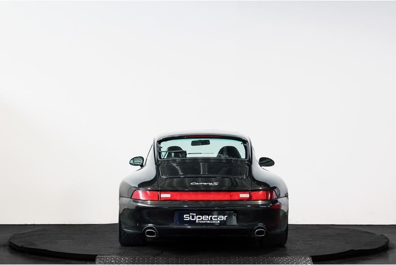 Porsche 993 Carrera S The Supercar Rooms (4)