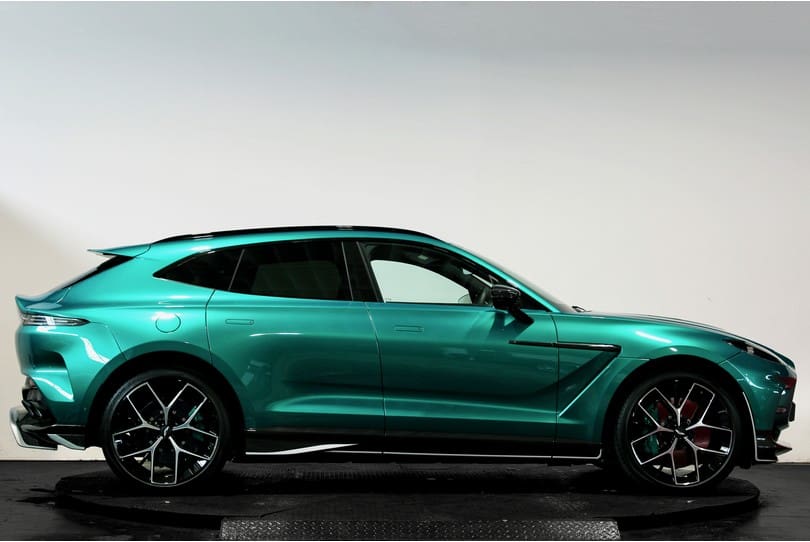 Aston Martin Dbx 707 Amr24 The Supercar Rooms (2)