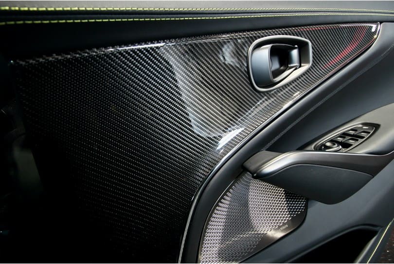 Aston Martin Dbx 707 Amr24 The Supercar Rooms (28)