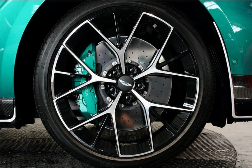 Aston Martin Dbx 707 Amr24 The Supercar Rooms (51)