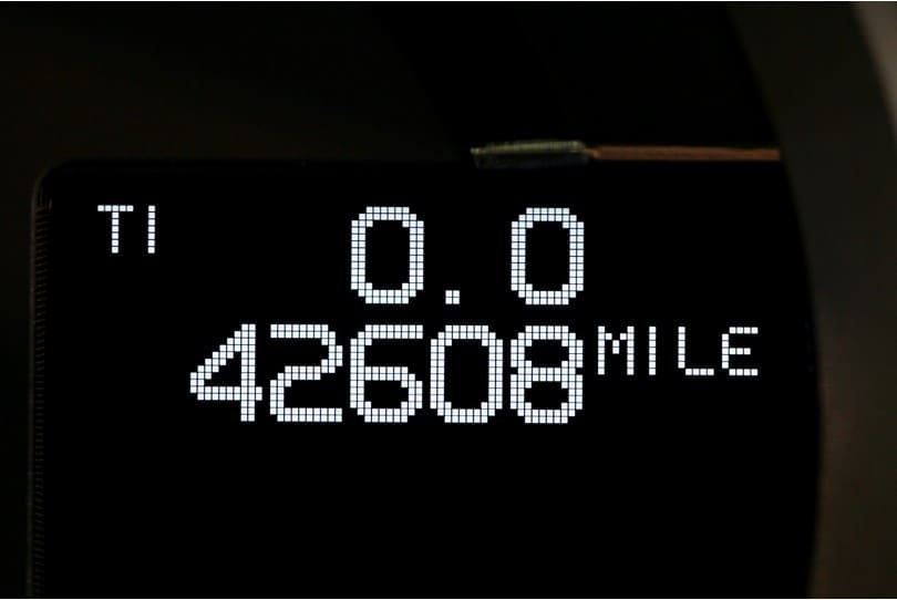 Aston Martin Vantage S The Supercar Rooms (25)