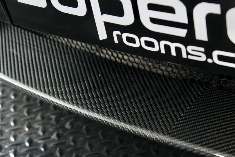 Aston Martin Vantage S The Supercar Rooms (43)