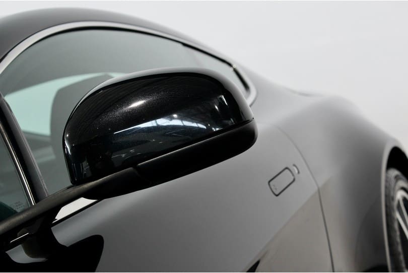 Aston Martin Vantage S The Supercar Rooms (46)