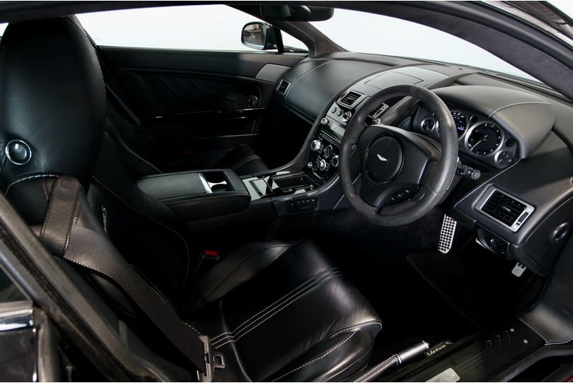 Aston Martin Vantage S The Supercar Rooms (9)