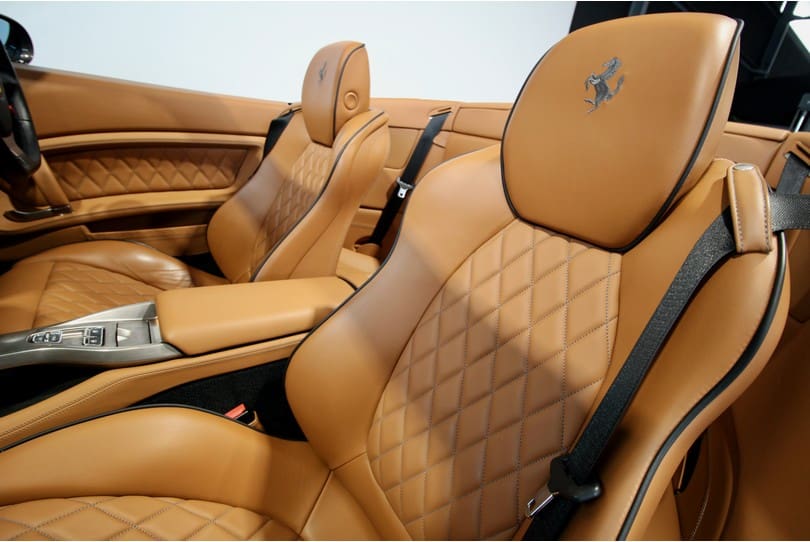 Ferrari California 30 The Supercar Rooms (31)