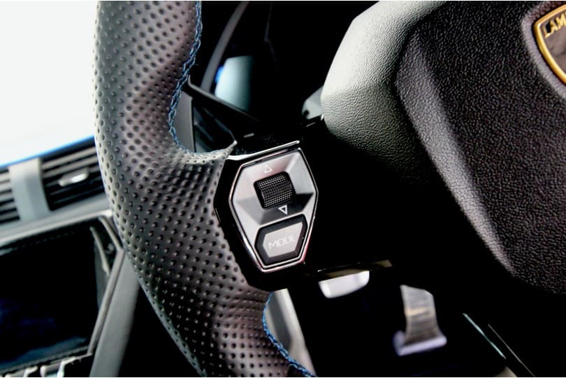 Lamborghini Aventador S The Supercar Rooms (14)