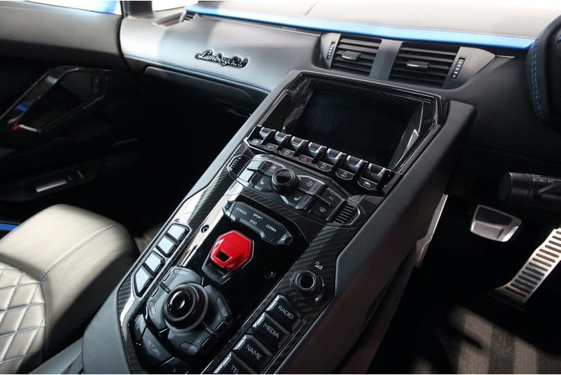 Lamborghini Aventador S The Supercar Rooms (17)