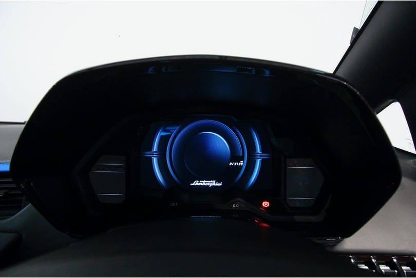 Lamborghini Aventador S The Supercar Rooms (19)