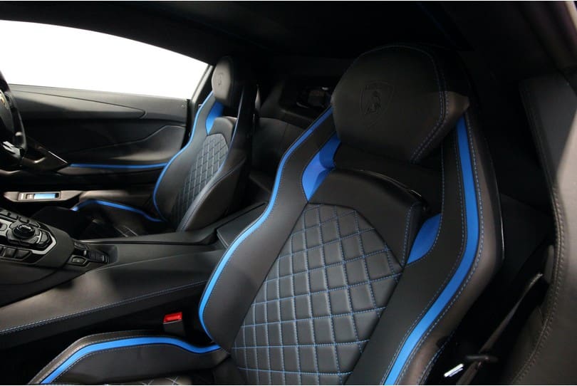 Lamborghini Aventador S The Supercar Rooms (24)