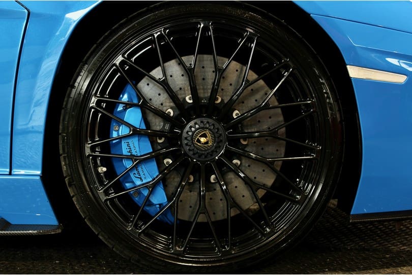 Lamborghini Aventador S The Supercar Rooms (34)