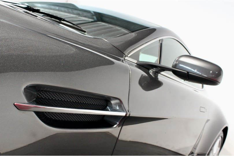 Aston Martin Vantage The Supercar Rooms (35)