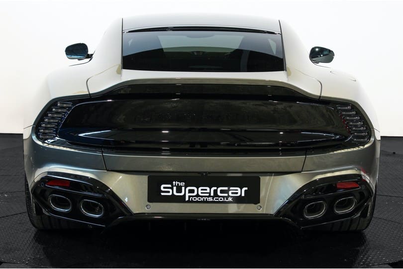 Aston Martin Vanquish The Supercar Rooms (51)