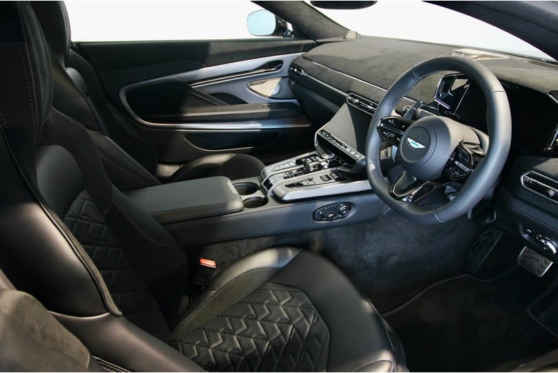 Aston Martin Vanquish The Supercar Rooms (9)