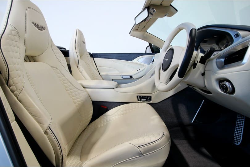 Aston Martin Vanquish Volante The Supercar Rooms (13)