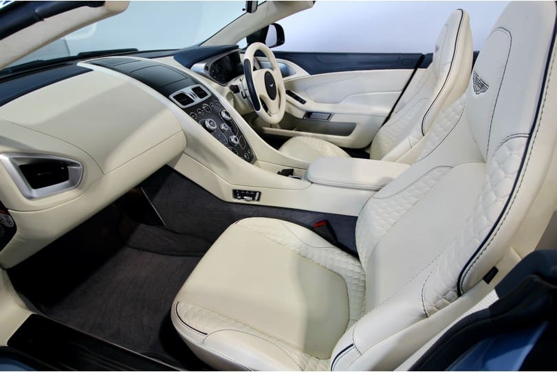 Aston Martin Vanquish Volante The Supercar Rooms (15)