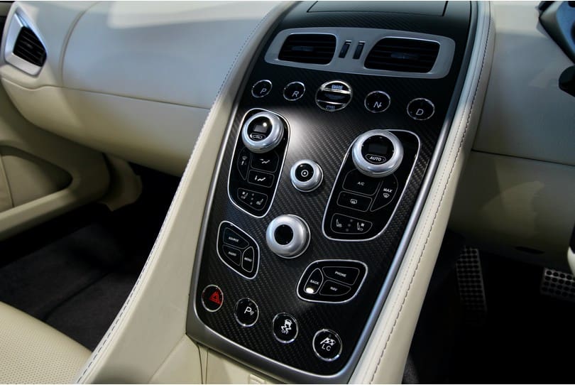 Aston Martin Vanquish Volante The Supercar Rooms (17)