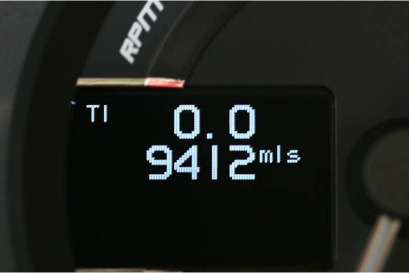 Aston Martin Vanquish Volante The Supercar Rooms (25)