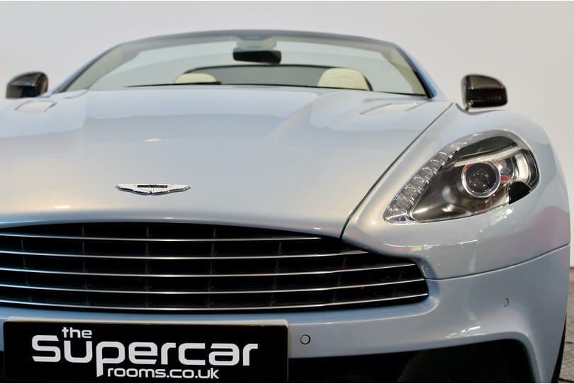 Aston Martin Vanquish Volante The Supercar Rooms (38)