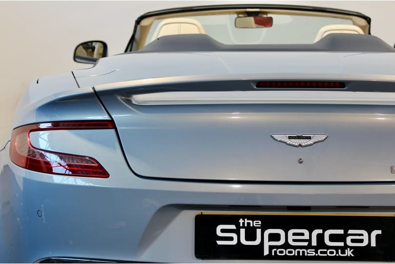 Aston Martin Vanquish Volante The Supercar Rooms (39)