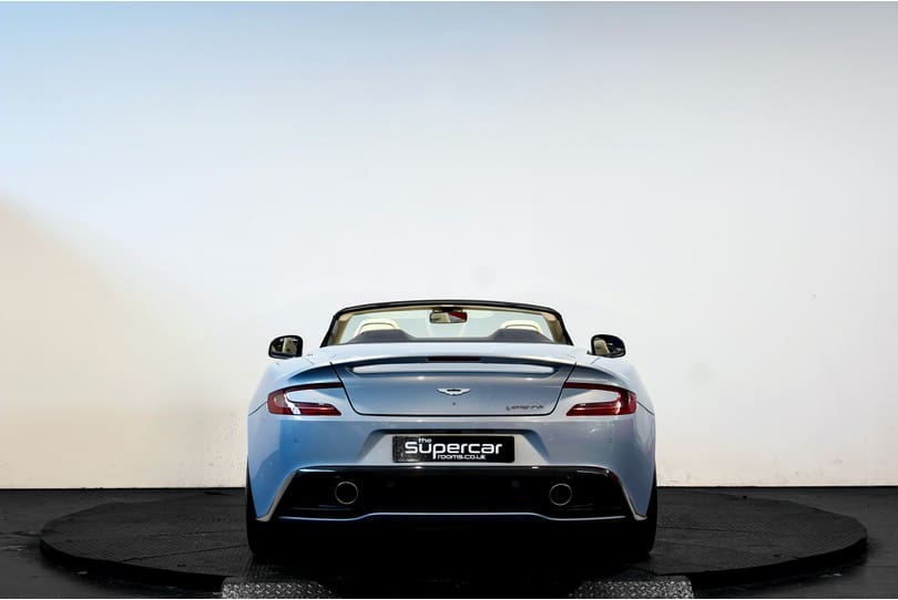 Aston Martin Vanquish Volante The Supercar Rooms (4)